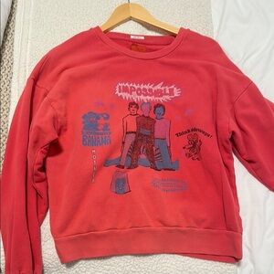 Red Graphic women’s Sweater